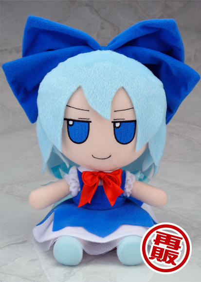 Un Fumo de Cirno, un personaje de la franquicia Touhou